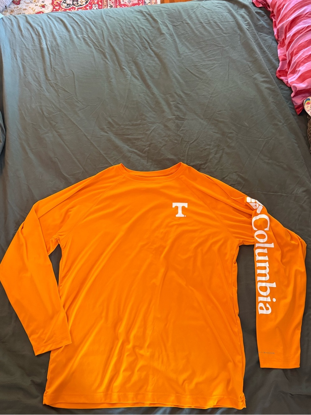 Columbia Sportswear UT Bright Orange Performance Top XL